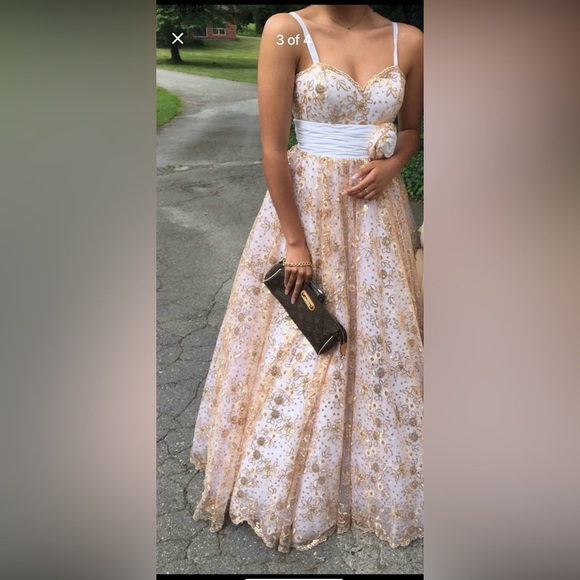 Tony Bowls Size 0 Prom Princess Dress Gold Grad - Picture 2 of 5